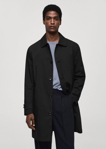 MANGO MAN Between-Seasons Coat in Black: front