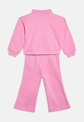 Nike Sportswear Joggingpak in Roze