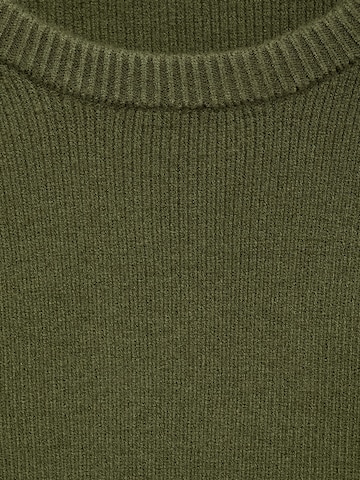 Pull-over 'Arturo' MANGO en vert