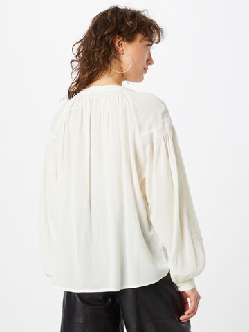 OUI Blouse in White