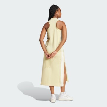 ADIDAS SPORTSWEAR Спортивное платье 'Essentials' в Желтый