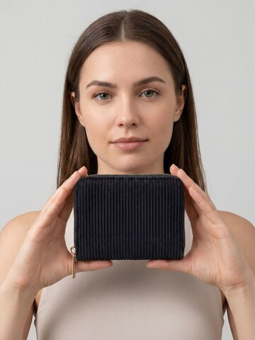 MILLYMILK® Wallet 'FONDO SMALL' in Black: front