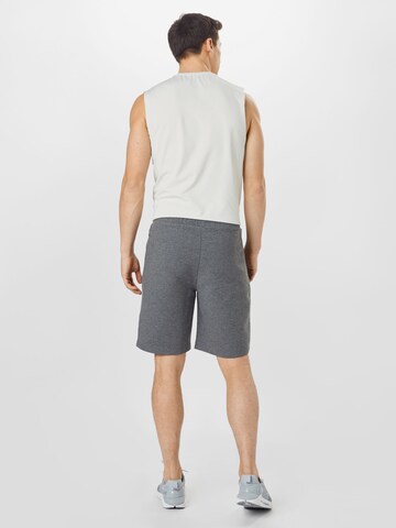 BURTON MENSWEAR LONDON Regular Shorts in Grau