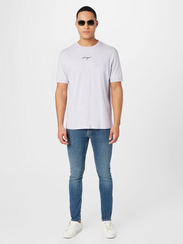 HUGO T-shirt 'Dontevideo' i lila