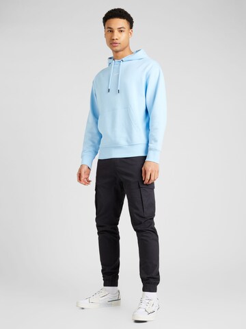 Sweat-shirt BOSS en bleu