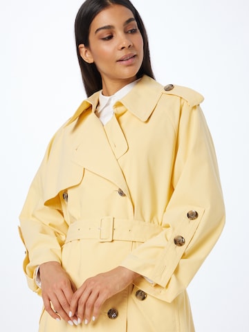 Cappotto di mezza stagione di 3.1 Phillip Lim in giallo