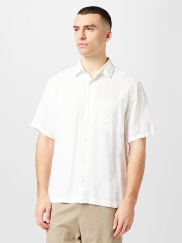 WEEKDAY Regular Fit Hemd in Weiß: predná strana