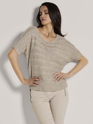 MADELEINE Trui in Beige: voorkant