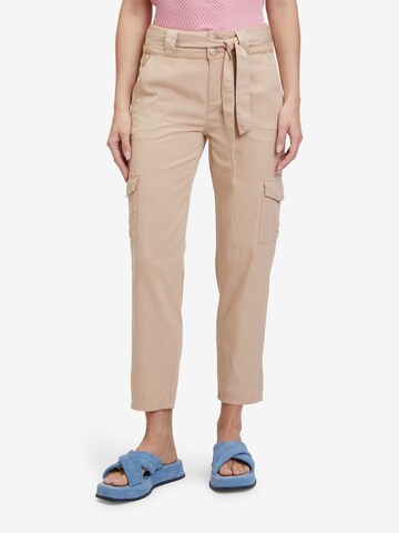 Cartoon Regular Pants in Beige: front