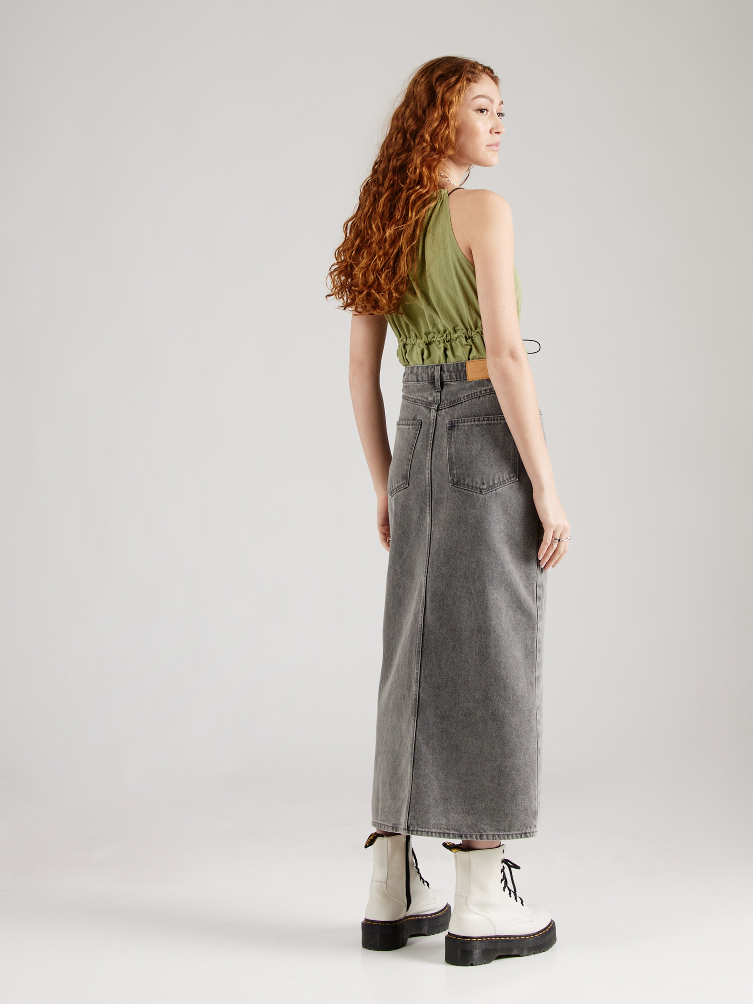 Monki Skirt in Grey Denim | ABOUT YOU