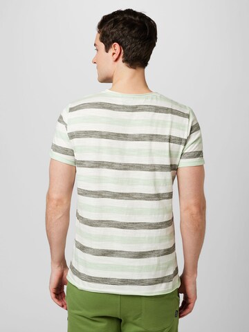 Tricou de la BLEND pe verde