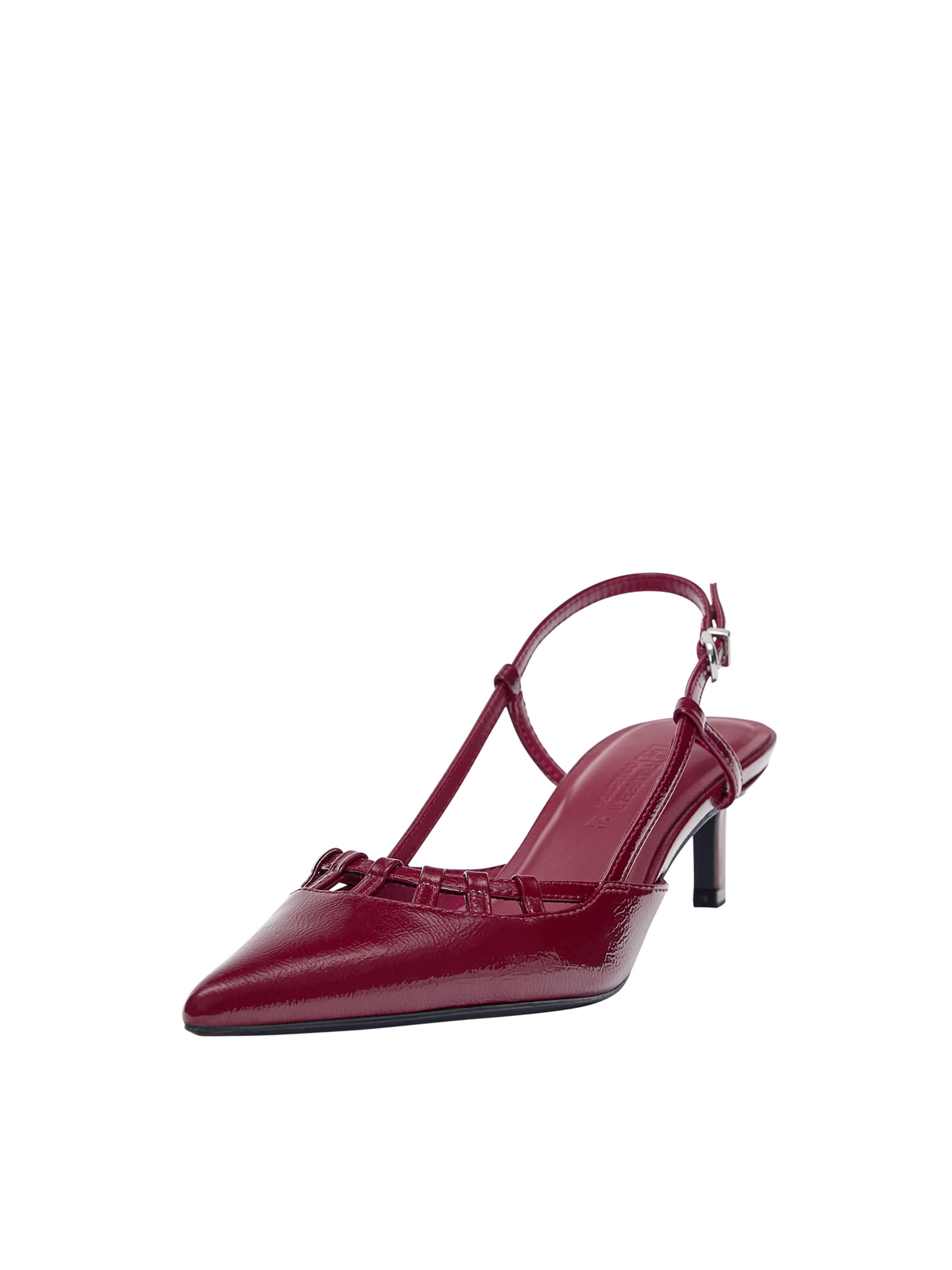 Pumps de la Pull&Bear pe roșu: față