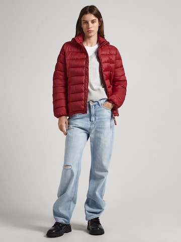 Pepe Jeans Übergangsjacke 'MADDIE' in Rot