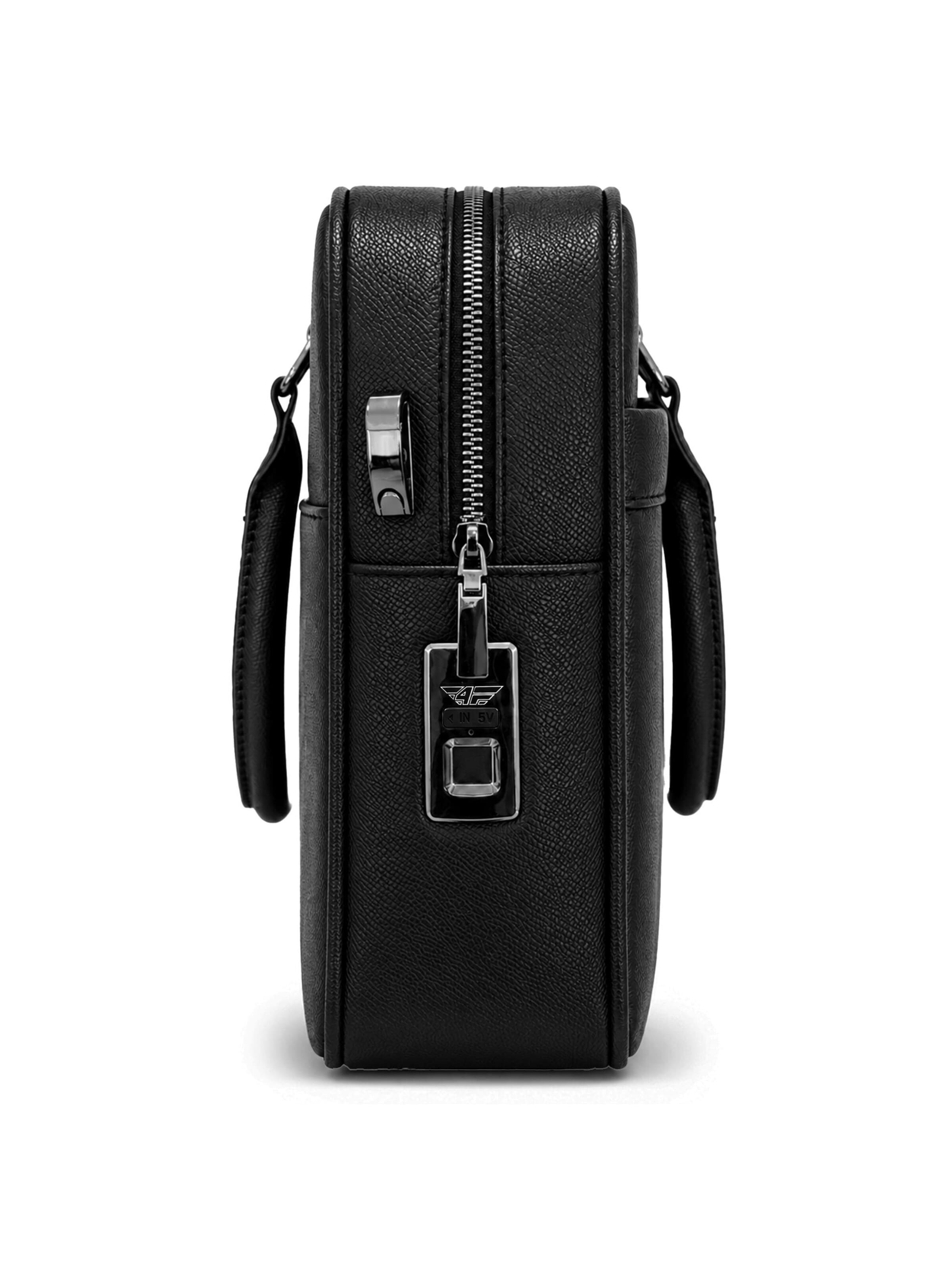4FLY Handbag in Black