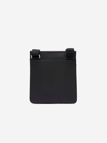LACOSTE Crossbody bag 'Classic' in Black