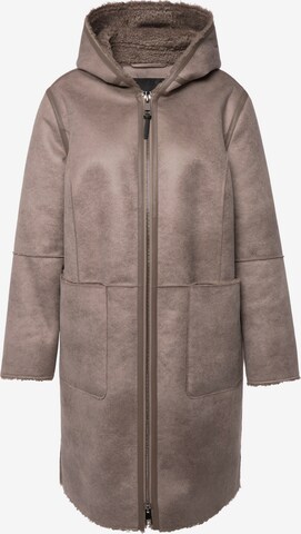 Ulla Popken Winter Coat in Beige: front