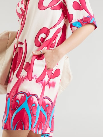 Key Largo - Vestidos camiseiros 'SEA' em bege