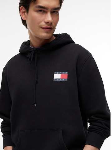 Tommy Jeans - Sweatshirt 'ESSENTIAL' em preto