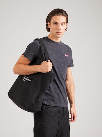 Superdry - Camiseta 'Essential' en negro: frente