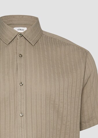 Coupe regular Chemise s.Oliver en marron