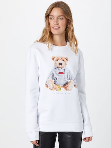 EINSTEIN & NEWTON Sweatshirt 'Klara Geist' in White: front