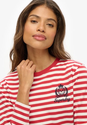 T-shirt Superdry en rouge