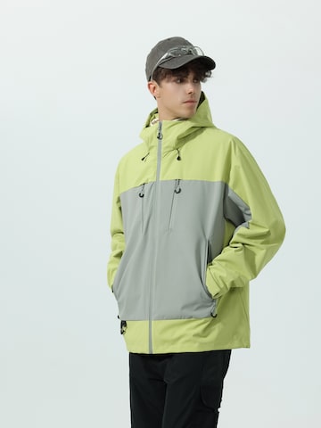 YOUTHUP Winter Jacket 'Lässig' in Green