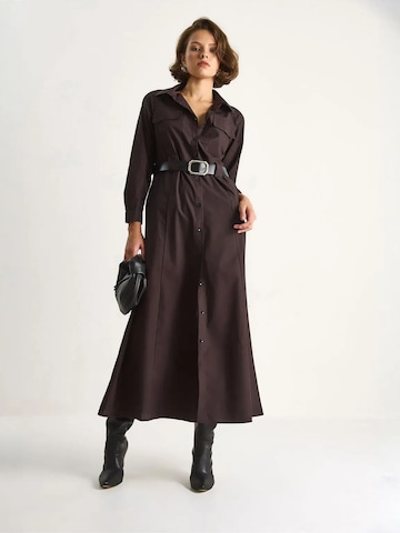 Bianco Lucci Blousejurk in Bruin