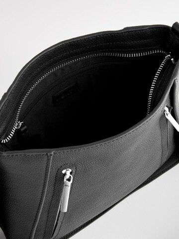 Next Umhängetasche in Schwarz