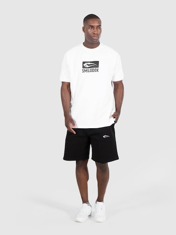 Smilodox Loosefit Shorts 'Billy' in Schwarz