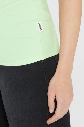 SENSES.THE LABEL Top in Green