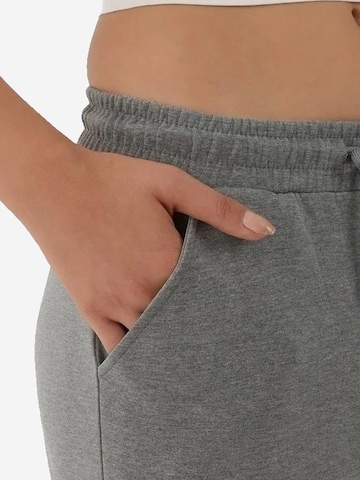 Hiccup Wide Leg Hose in Grau