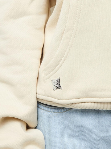 Pequs Sweatshirt 'Mythic Logo Patch' in Beige