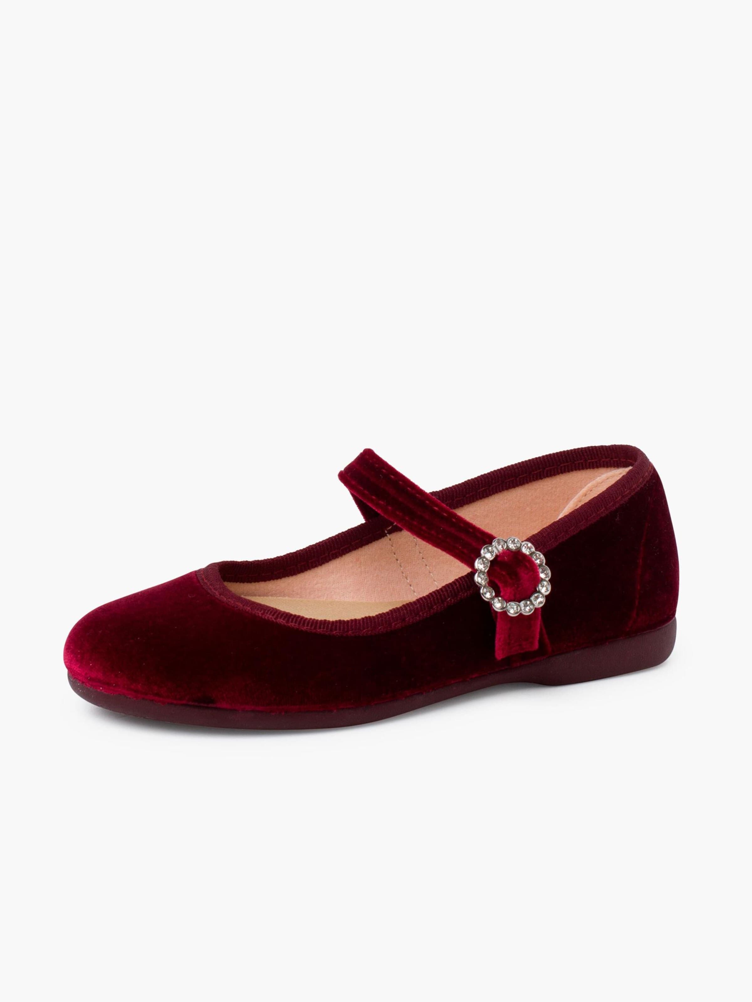 Ballerina di Pisamonas in rosso: frontale