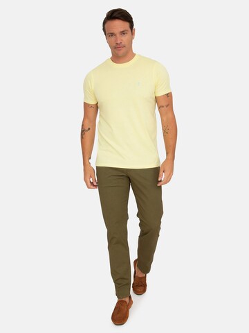 T-Shirt Jacey Quinn en jaune