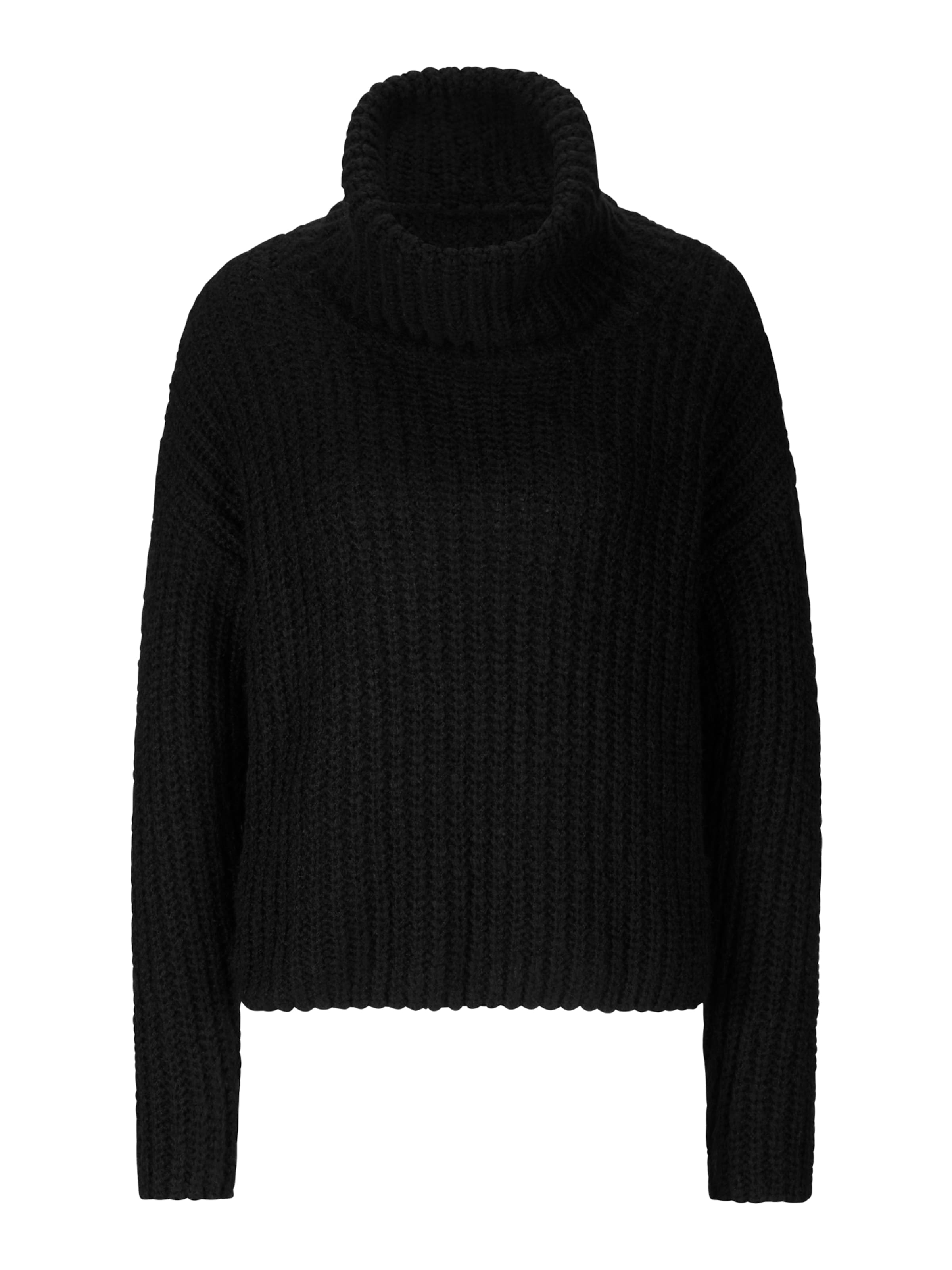 heine Πουλόβερ σε μαύρο: μπροστά