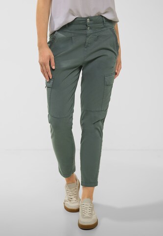 STREET ONE Loose fit Cargo Pants in Green: front