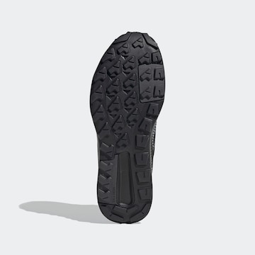 Chaussure basse 'Trailmaker' ADIDAS TERREX en noir