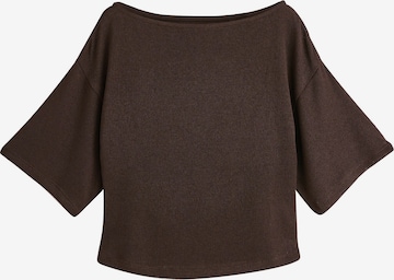 Pulover de la Next pe maro: față