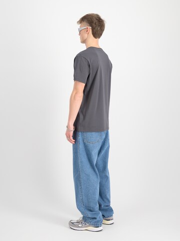 pelēks ALPHA INDUSTRIES T-Krekls