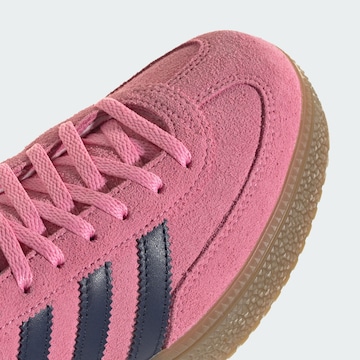 Baskets basses 'Handball Spezial' ADIDAS ORIGINALS en rose