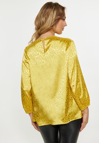 faina - Blusa em amarelo