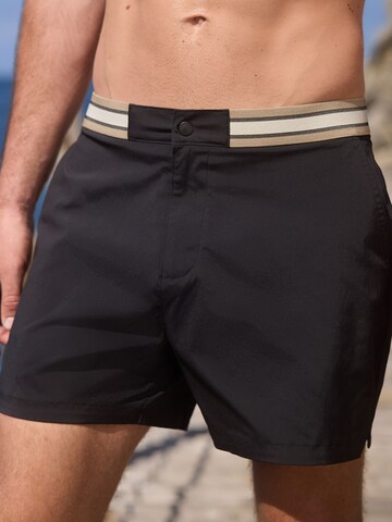 Shorts de bain Next en noir