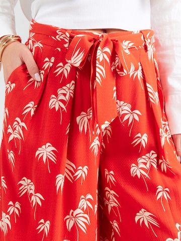 King Louie Wide leg Pleat-Front Pants 'The Haze' in Red