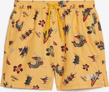 Shorts de bain '17"' Superdry en jaune : devant