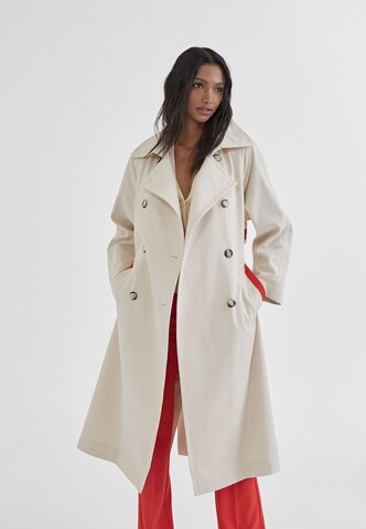 Manteau mi-saison Lola Casademunt en blanc : devant