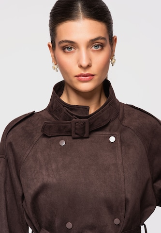 Ombre Tussenmantel in Bruin