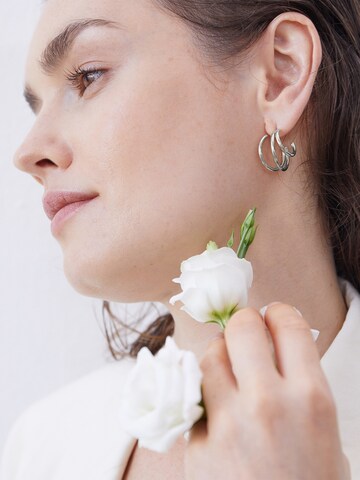 Echtzeit Earrings in Silver: front