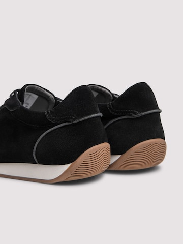 Pantofi de la Ombre pe negru
