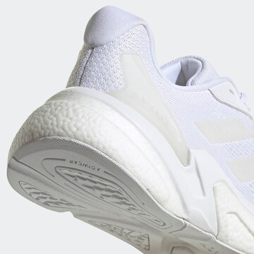 Baskets basses ADIDAS SPORTSWEAR en blanc